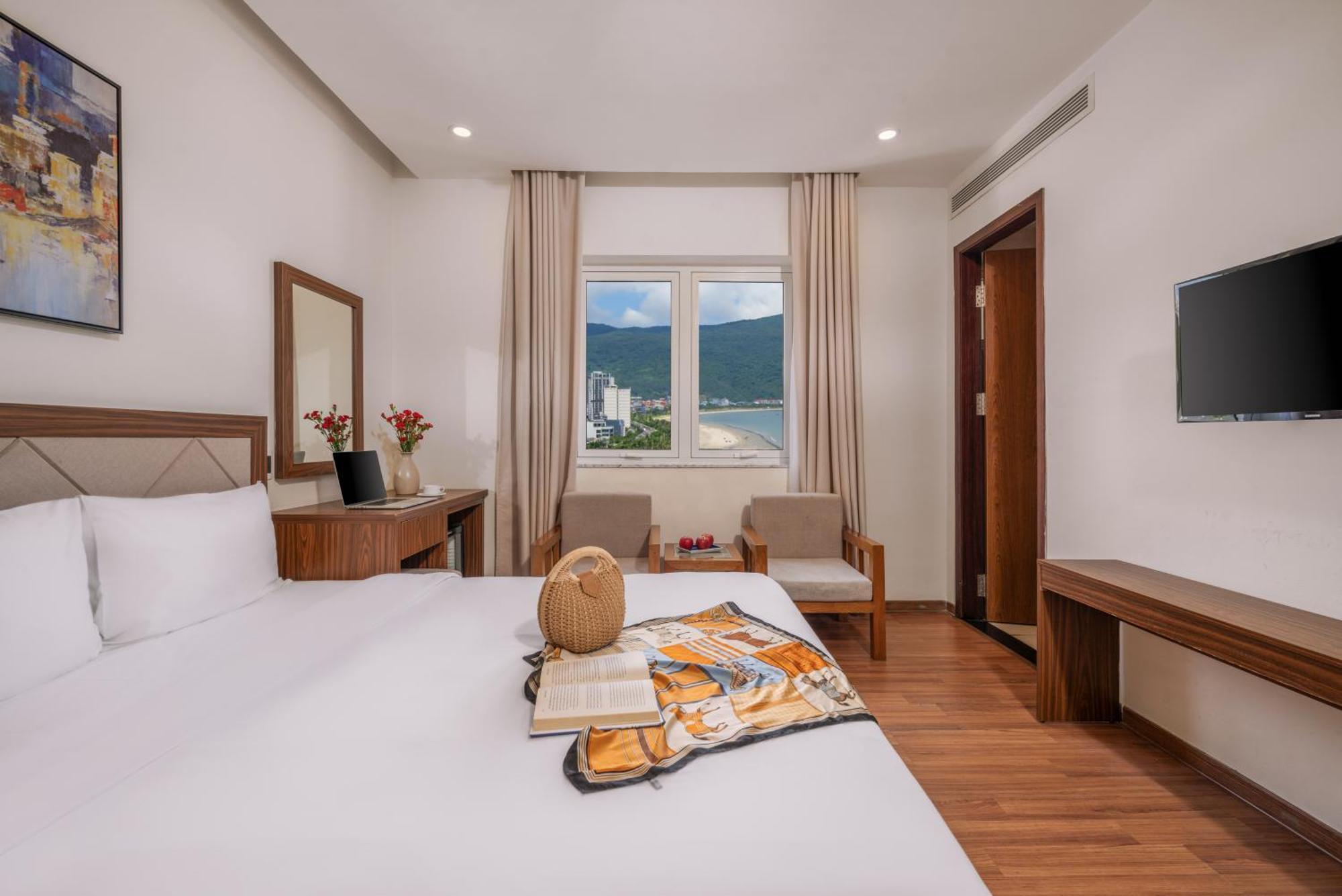 De Lamour Hotel Дананг Екстериор снимка
