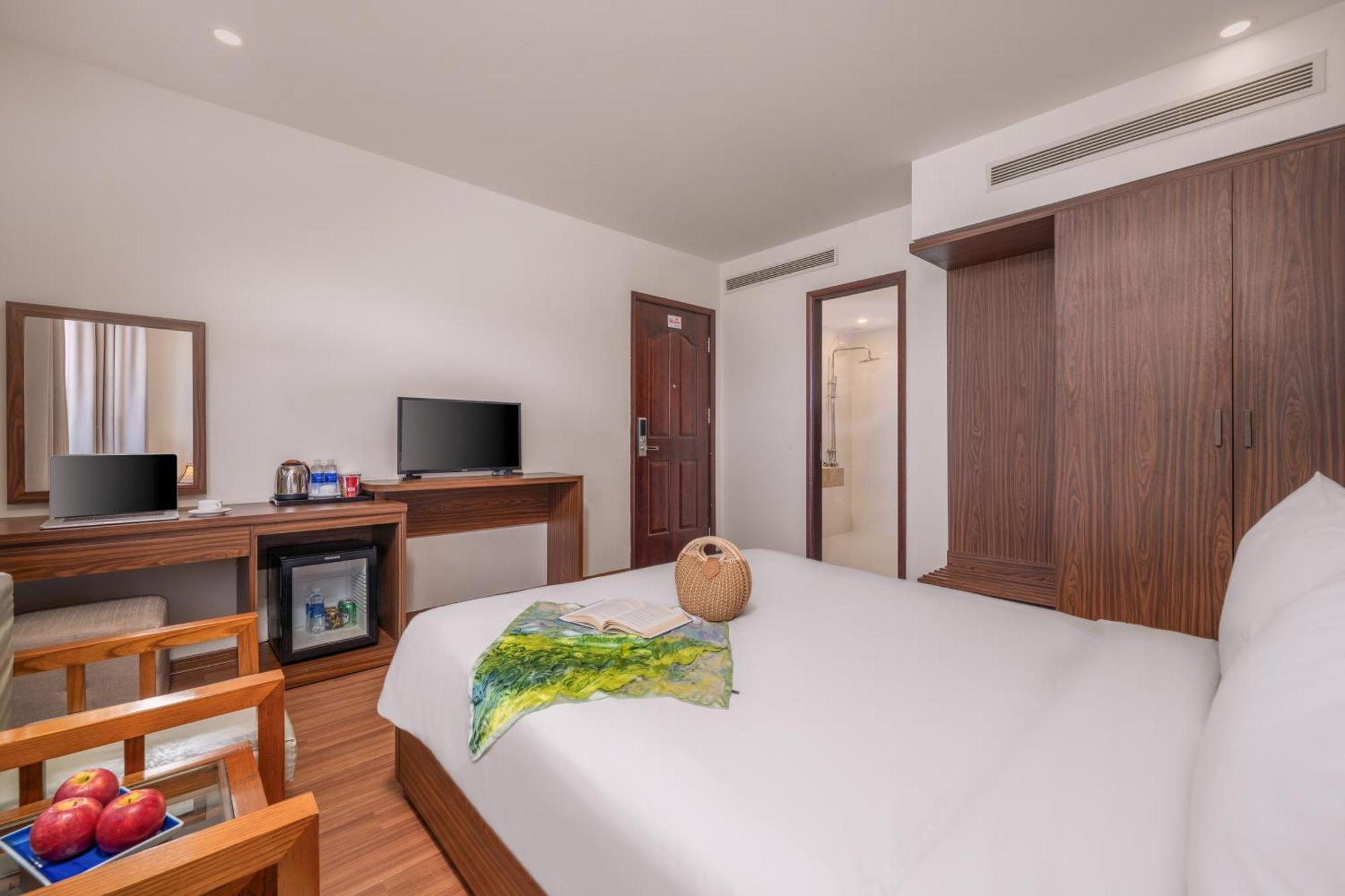 De Lamour Hotel Дананг Екстериор снимка